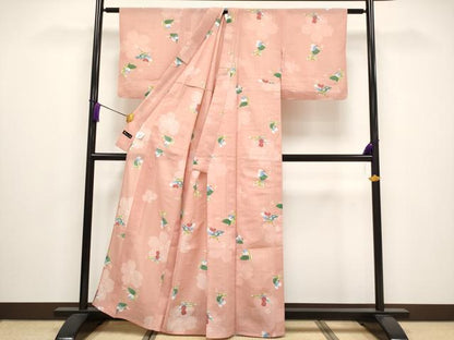 平和屋着物∴極上 夏物 服飾評論家 市田ひろみ 小紋・浴衣兼用 舞花文 真赭色地 洗える着物 CYAA3127s5