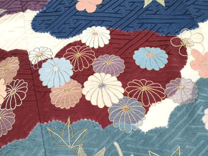 平和屋本店■極上　中国三大刺繍　相良刺繍　振袖　桶絞り　駒刺繍　雲取り舞花文　逸品　CYAA3322s5
