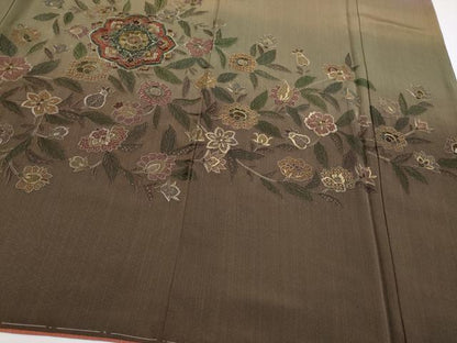 平和屋着物●極上　中国三大刺繍　スワトウ刺繍　総刺繍　訪問着　正倉院枝花文　暈し染め　金糸　反端付き　逸品　未使用　CYAA3344s5