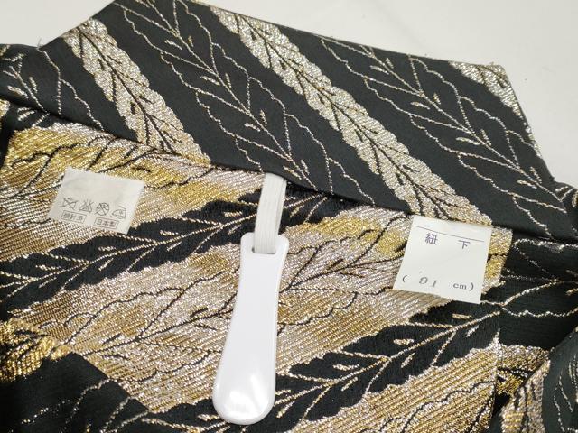 平和屋本店■極上　男性　色無地　紋付き羽織・行灯袴セット　キングサイズ　舞台衣装　黒地　羽織：バラ　洗える着物　CYAA3479s5