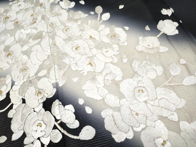 平和屋本店■最高級　夏物　訪問着　絽　総手刺繍　胡蝶蘭　枝垂れ桜　暈し染め　黒地　金銀彩　反端付き　逸品　未使用　CYAA3507s5