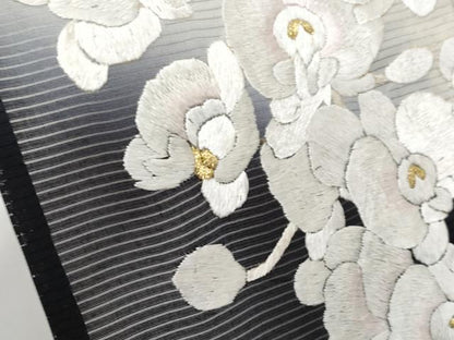 平和屋本店■最高級　夏物　訪問着　絽　総手刺繍　胡蝶蘭　枝垂れ桜　暈し染め　黒地　金銀彩　反端付き　逸品　未使用　CYAA3507s5