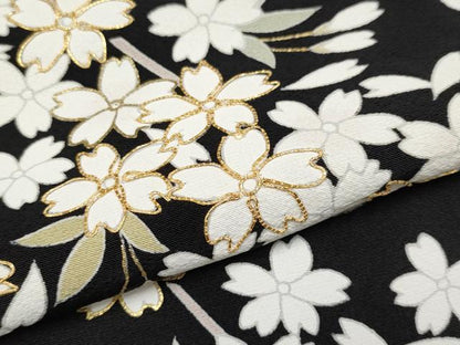 平和屋着物●極上　訪問着　作家物　駒刺繍　舞桜　黒地　金彩　逸品　CYAA3856s5