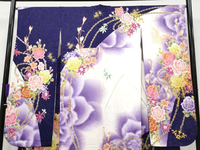 平和屋着物●極上　振袖　刺繍　花蝶文　暈し染め　銀通し地　逸品　CYAA4044s6