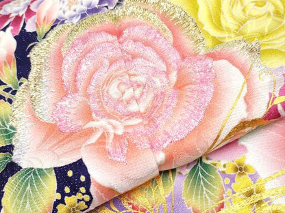 平和屋着物●極上　振袖　刺繍　花蝶文　暈し染め　銀通し地　逸品　CYAA4044s6