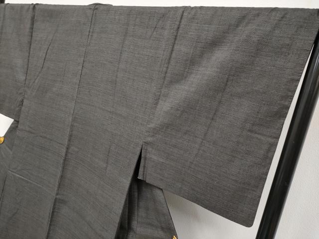 平和屋本店●希少　男性　本場結城紬　重要無形文化財　160亀甲　総詰め　黒地　三越扱い　逸品　CYAA4046s6
