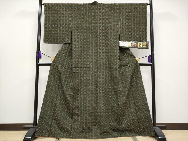 平和屋本店●極上　本場琉球　読谷山花織　紬地　与儀初美作　草木染　黒緑色地　証紙付き　逸品　未使用　CYAA4049s6