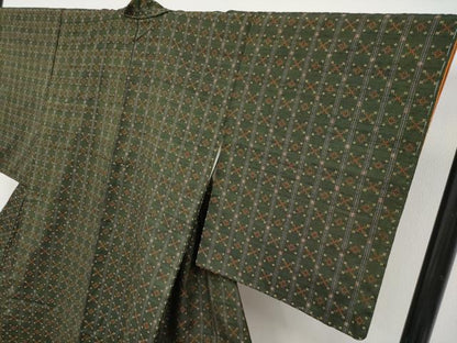 平和屋本店●極上　本場琉球　読谷山花織　紬地　与儀初美作　草木染　黒緑色地　証紙付き　逸品　未使用　CYAA4049s6
