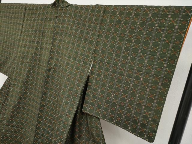 平和屋本店●極上　本場琉球　読谷山花織　紬地　与儀初美作　草木染　黒緑色地　証紙付き　逸品　未使用　CYAA4049s6