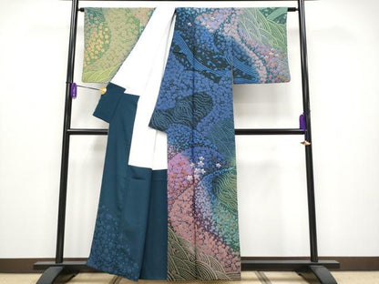 平和屋本店●極上　十日町 名門 滝泰謹製　中国三大刺繍 相良刺繍　訪問着　おぼろ染　襲絞り　舞花文　金通し地　反端付　逸品 CYAA4053s6