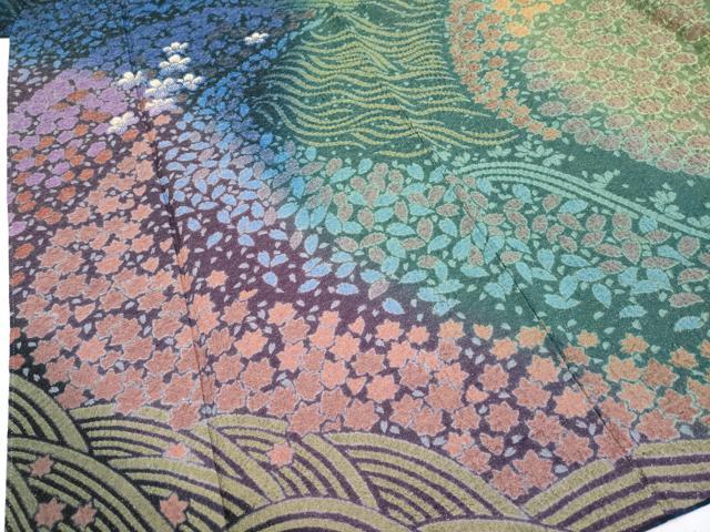 平和屋本店●極上　十日町 名門 滝泰謹製　中国三大刺繍 相良刺繍　訪問着　おぼろ染　襲絞り　舞花文　金通し地　反端付　逸品 CYAA4053s6