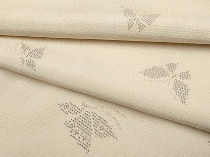 平和屋着物▽極上 本塩沢 単衣 110亀甲 舞蝶文 白茶色地 逸品 CYAA4070s6