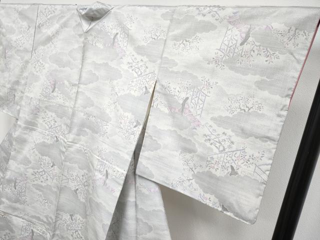 平和屋着物●極上　本場大島紬　白大島　9マルキ　雲取り人物枝花文　逸品　CYAA4078s6