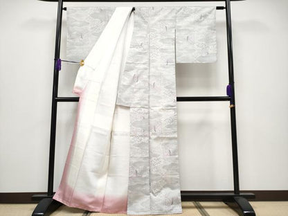 平和屋着物●極上　本場大島紬　白大島　9マルキ　雲取り人物枝花文　逸品　CYAA4078s6