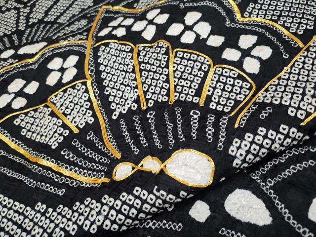 平和屋着物●極上　振袖　駒刺繍　絞り　舞蝶文　黒地　逸品　CYAA4106s6