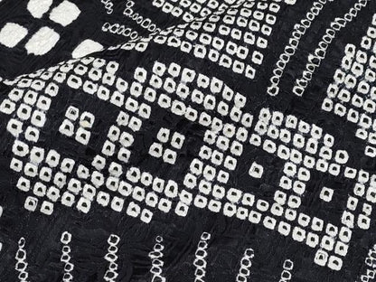 平和屋着物●極上　振袖　駒刺繍　絞り　舞蝶文　黒地　逸品　CYAA4106s6