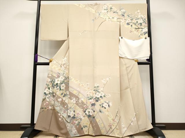 平和屋着物●極上　中国三大刺繍　スワトウ刺繍　訪問着　作家物　枝花文　薄香色地　暈し染め　金糸　反端付き　逸品　CYAA4120s6