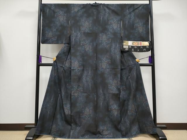 平和屋着物●極上　都喜ヱ門　本場大島紬　9マルキ　泥染め　西洋の誇り　東田ミドリ作　証紙付き　逸品　未使用　CYAA4149s6