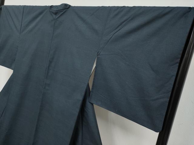 平和屋本店●希少 白泥染の第一人者・絣の魔術師 恵積五郎 本場大島紬 恵大島織物謹製 100亀甲 総詰 海島綿 濃紺地 証紙付 逸品 CYAA4150s6