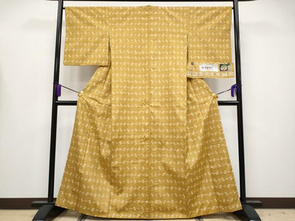 平和屋本店●極上 本場琉球絣 手織 大城誠光作 黄土色地 証紙付き 逸品 CYAA4163s6