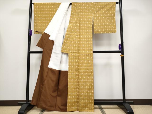 平和屋本店●極上 本場琉球絣 手織 大城誠光作 黄土色地 証紙付き 逸品 CYAA4163s6