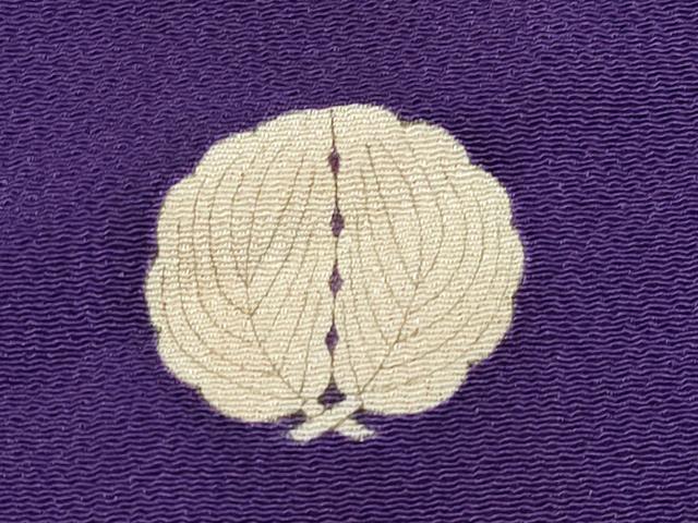 平和屋着物●極上　アンティーク　大正ロマン　中国三大刺繍　相良刺繍　振袖　枝松文　金糸　鬼しぼ縮緬　深紫色地　逸品　CYAA4167s6