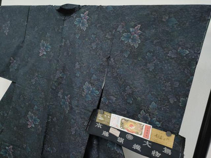平和屋着物●極上　都喜ヱ門　本場大島紬　泥染め　蔦の葉花文　藤絹織物謹製　証紙付き　逸品　未使用　CYAA4172s6
