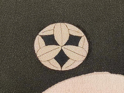 平和屋着物●極上　アンティーク　大正ロマン　振袖　駒刺繍　御所車花松文　黒地　金彩　逸品　CYAA4236s6