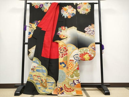 平和屋着物●極上　アンティーク　大正ロマン　振袖　駒刺繍　草花文　暈し染め　黒地　金彩　逸品　CYAA4237s6