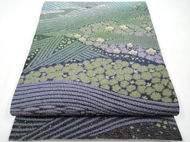 平和屋着物●極上　十日町　名門　滝泰謹製　太鼓柄袋帯　相良刺繍　おぼろ染　襲絞り　舞花文　銀通し地　逸品　未使用　CYAA4244s6