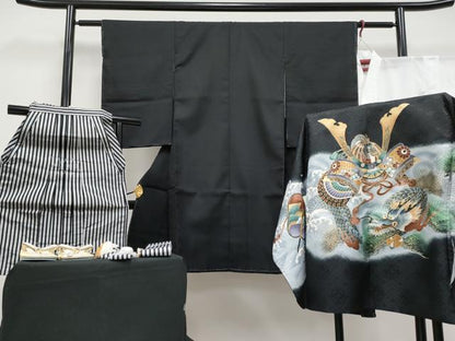 平和屋本店■極上　七五三　男の子　3歳　祝着・襦袢・羽織・行灯袴・草履・小物セット　兜　龍　金彩　洗える着物　逸品　新品 CYAA4277s6