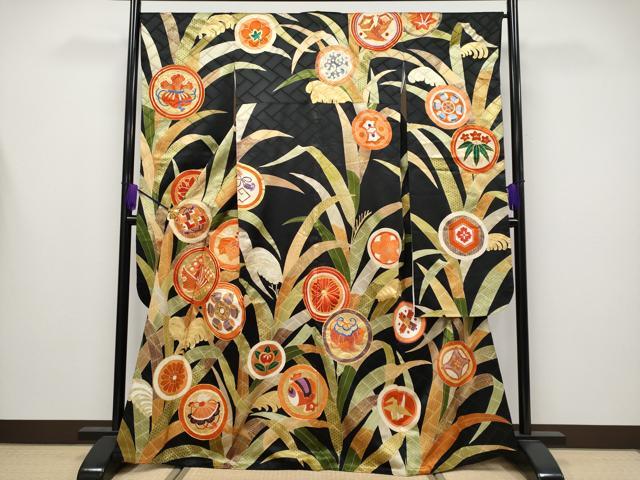 平和屋本店●極上 振袖 駒刺繍 吉祥花蝶丸文 黒地 金彩 逸品 CYAA4280s6