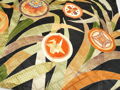 平和屋本店●極上 振袖 駒刺繍 吉祥花蝶丸文 黒地 金彩 逸品 CYAA4280s6