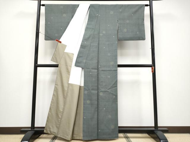 平和屋本店●極上 本場結城紬 重要無形文化財 80亀甲 水玉 飛び亀甲柄 豆がら茶色地 証紙付き 逸品 CYAA4287s6