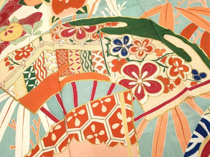 平和屋着物●極上　アンティーク　大正ロマン　振袖　駒刺繍　扇面吉祥花文　金彩　千草色地　逸品　CYAA4288s6