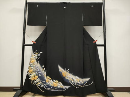平和屋着物●極上　黒留袖　駒刺繍　乱菊　暈し染め　金銀彩　逸品　CYAA4341s6