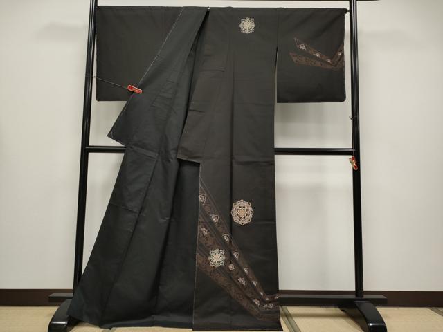 平和屋着物●極上 中国三大刺繍 蘇州刺繍 スワトウ相良刺繍 総刺繍 訪問着 本場染大島紬 翁雪宝 正倉院更紗唐草文 逸品 未使用 CYAA4342s6