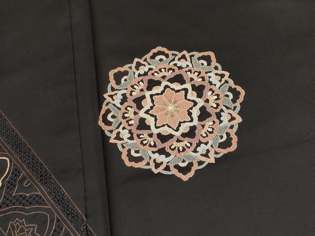 平和屋着物●極上 中国三大刺繍 蘇州刺繍 スワトウ相良刺繍 総刺繍 訪問着 本場染大島紬 翁雪宝 正倉院更紗唐草文 逸品 未使用 CYAA4342s6