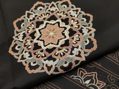 平和屋着物●極上 中国三大刺繍 蘇州刺繍 スワトウ相良刺繍 総刺繍 訪問着 本場染大島紬 翁雪宝 正倉院更紗唐草文 逸品 未使用 CYAA4342s6