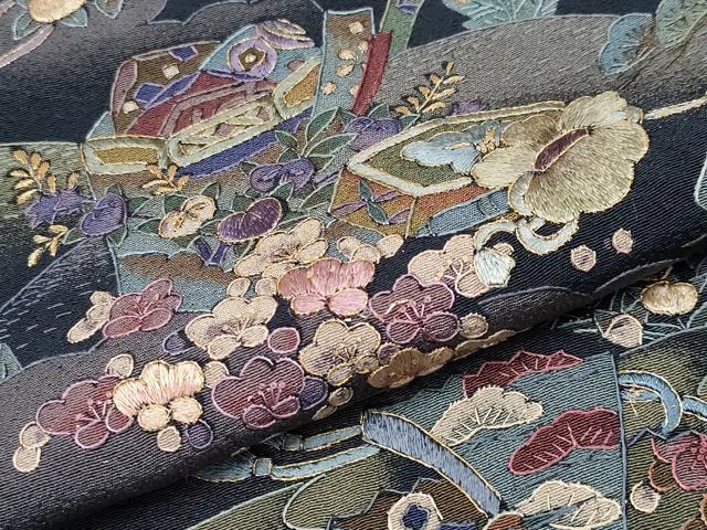 平和屋本店●極上　中国三大刺繍　スワトウ相良刺繍　総刺繍　小紋　動物吉祥文　濃紺地　金糸　反端付き　逸品　CYAA4357s6