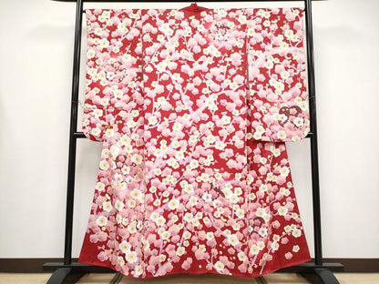 平和屋着物●極上　振袖　駒刺繍　枝桜文　暈し染め　金彩　茜色地　反端付き　逸品　CYAA4459s6