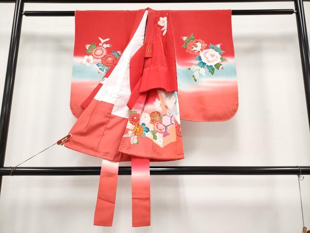 平和屋着物[]極上　七五三　女の子　3歳　祝着・長襦袢セット　友禅　几帳花蝶文　暈し染め　金銀彩　逸品　未使用　CYAA4468s6