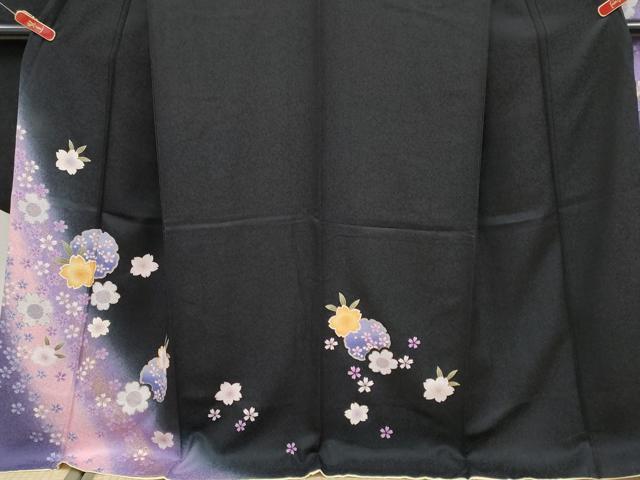 平和屋着物●極上　振袖　雪輪舞桜文　暈し染め　黒地　金彩　やまと誂製　逸品　CYAA4472s6