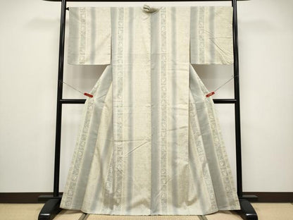 平和屋着物●極上　結城紬　奥順　はたおり娘　80亀甲　フクロウ　鳥の子色地　逸品　未使用　CYAA4492s6