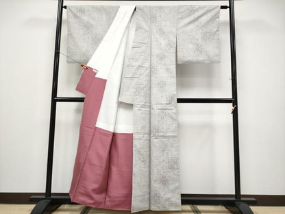 平和屋着物●極上　本場大島紬　白大島　9マルキ　正倉院花唐草文　逸品　CYAA4513s6