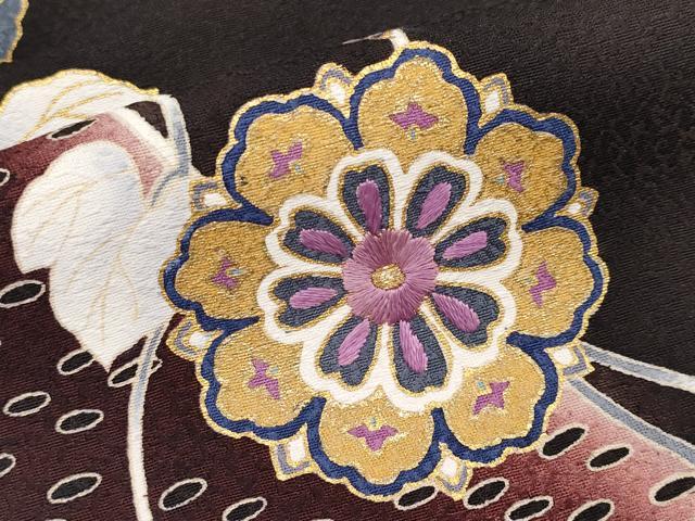 平和屋着物●極上　訪問着　刺繍　貝紫　駒刺繍　正倉院蔦の葉文　金彩　憲法国茶色地　さが美扱い　逸品　CYAA4557s6