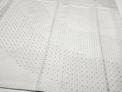 平和屋本店●極上 本場大島紬 訪問着 白大島 総刺繍 刺し子 道長吉祥文 逸品 未使用 CYAA4589s6