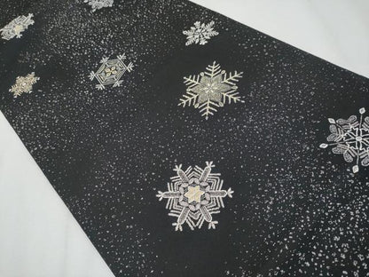 平和屋着物●極上　六通柄袋帯　雪華文　黒地　金銀糸　逸品　CYAA4608s6