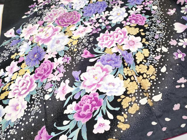 平和屋本店●極上　ブライダルファッションデザイナー・桂由美 振袖 刺繍 ラインストーン 舞花文 暈し染め 黒地 金銀彩 逸品　CYAA4674s6