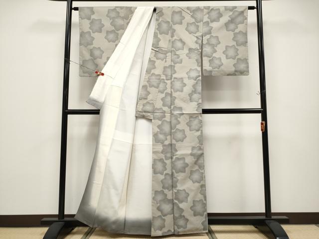 平和屋着物●極上　本場大島紬　9マルキ　舞花文　亜麻色地　逸品　CYAA4679s6
